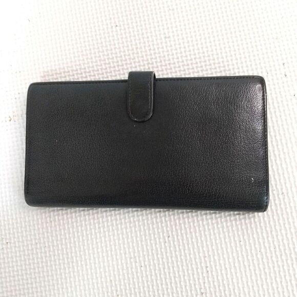Chanel Camellia Black Leather Flap Long Wallet w/Authentication Card - Picture 2 of 13